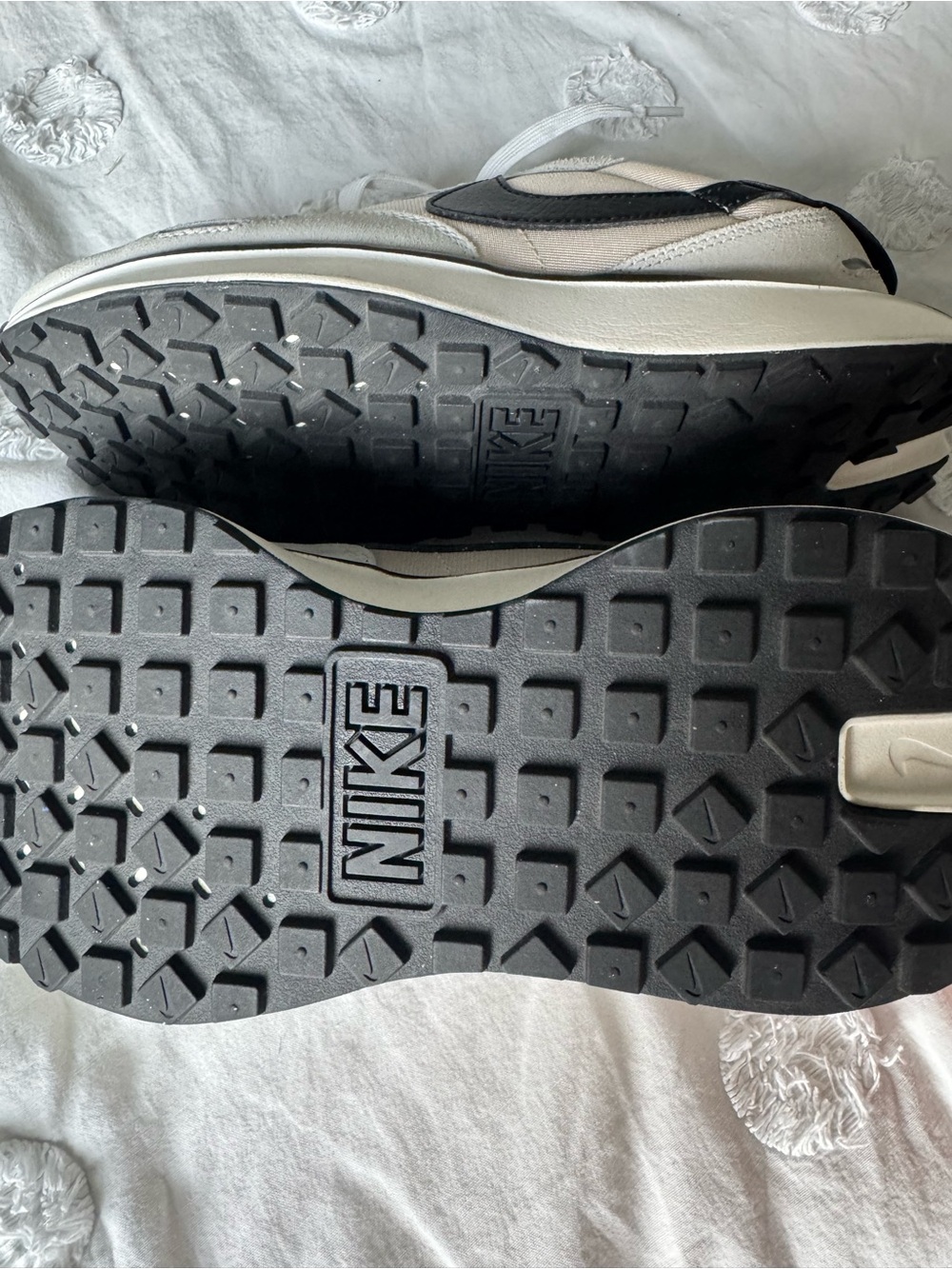 Nike Women's Phoenix Waffle 7.5 Cream and Black Retro-Inspired Sneakers - Picture 6 of 6